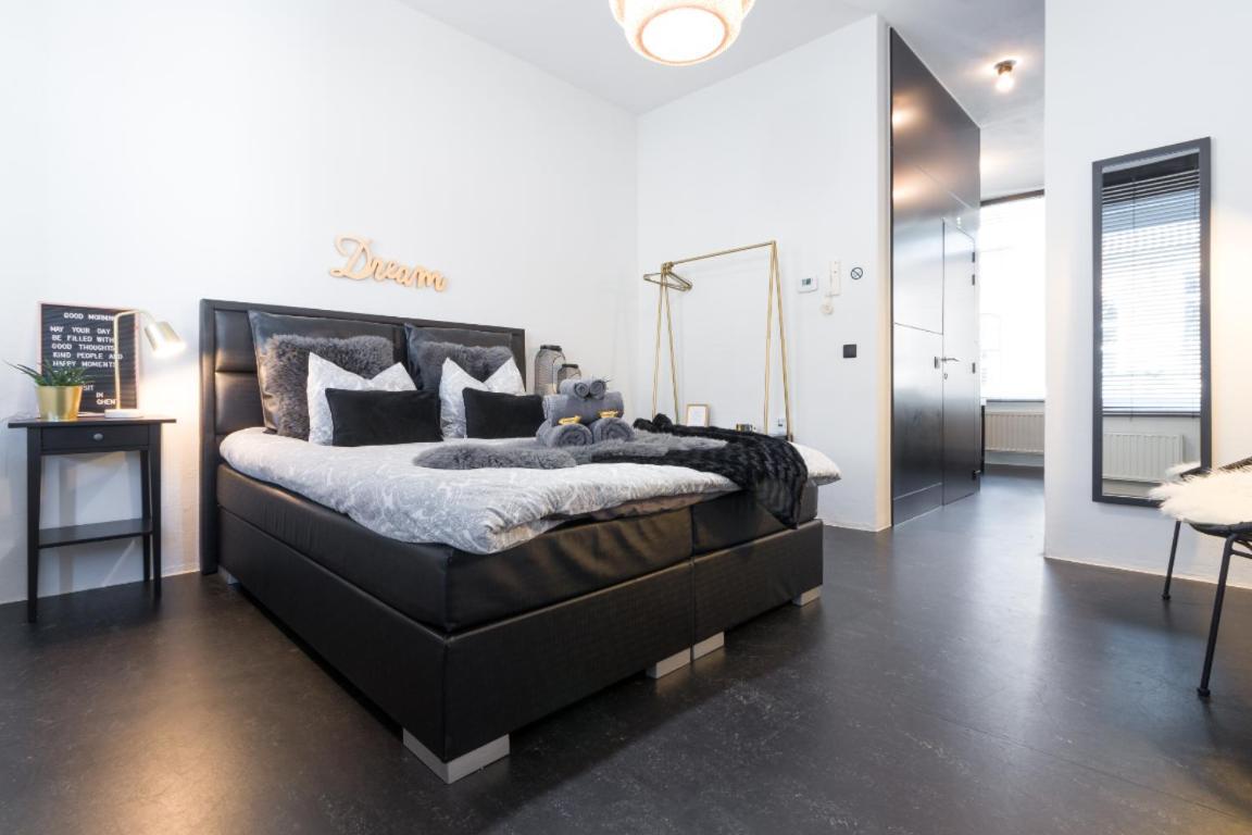 Suite Cesar Gent Exteriör bild